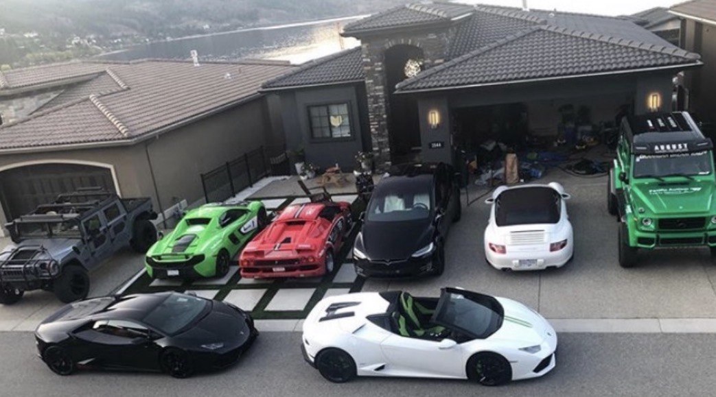 200+ Vehicles, None Kept — gallery 1